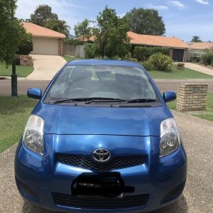 2010 Toyota Yaris Hatchback